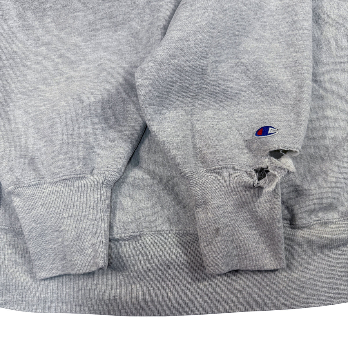 90's Champion リバースウィーブ SUPER BOWL XXVI Twin Cities 刺繍 グレー スウェット XL 左袖の袖口付近の大きな穴（引き）