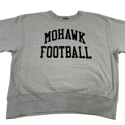 胸の MOHAWK FOOTBALL アップリケ 上半身