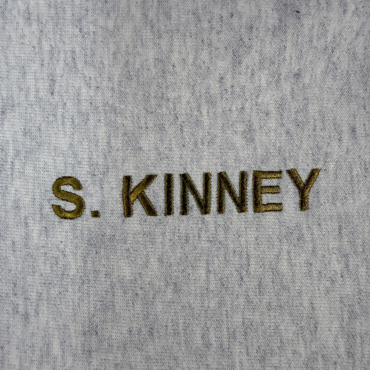 S. KINNEY 名前刺繍 寄り