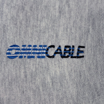 OMNICABLE 企業ロゴ刺繍 寄り