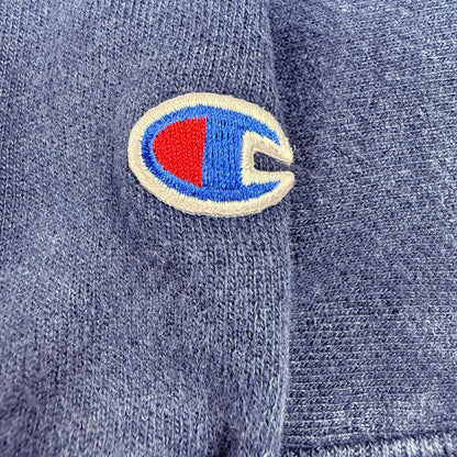 左袖の Cロゴ刺繍