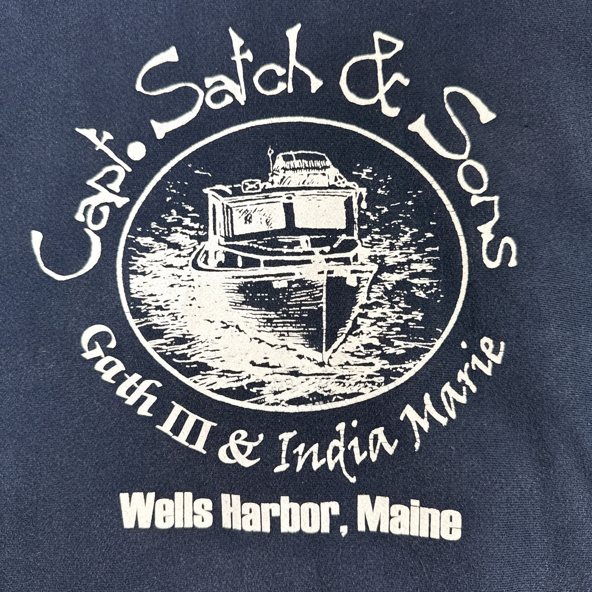 背中の Capt. Satch & Sons Gath III & India Marie Wells Harbor, Maine プリント 寄り