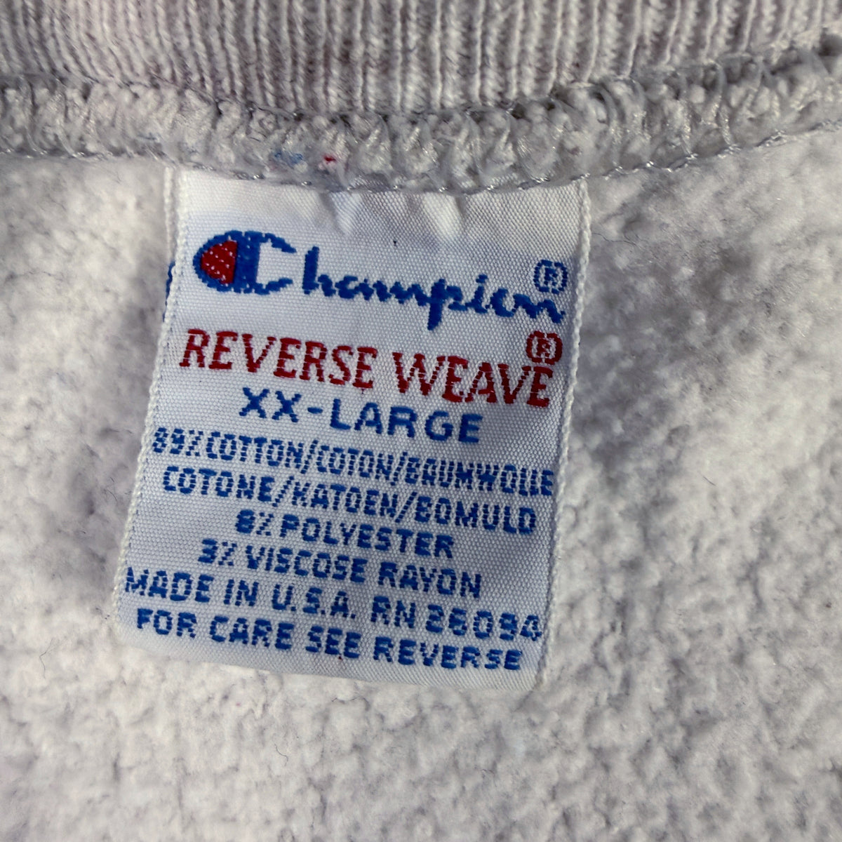 Champion REVERSE WEAVE 刺繍タグ XX-LARGE コットン89% ポリエステル8% レーヨン3% MADE IN U.S.A. RN 26094（タグまわりに汚れ）