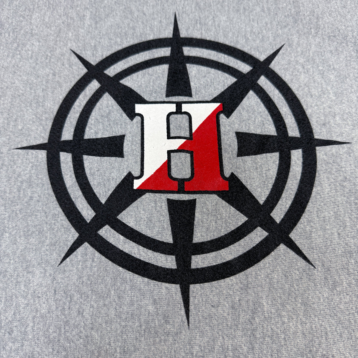 00's Champion プレミアムリバースウィーブ Hingham ADVENTURE CLUB グレー パーカー L 背中のコンパス H ロゴ プリント 寄り