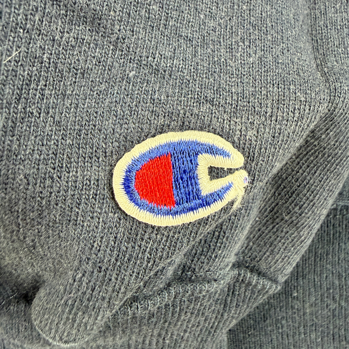 90's Champion リバースウィーブ NANTUCKET ネイビー スウェット XL 左袖のCロゴ刺繍