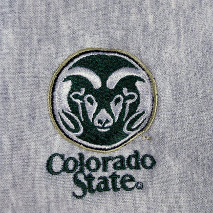 Colorado State と雄羊のマークの刺繍 寄り