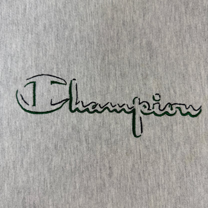 Champion スクリプトロゴ刺繍 アップ