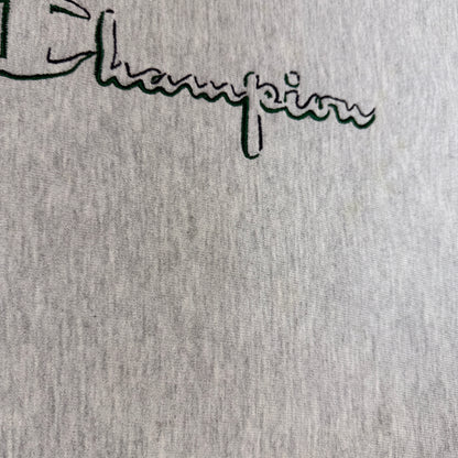 Champion スクリプトロゴ刺繍 超寄り