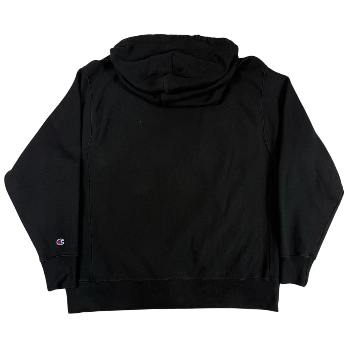 Champion リバースウィーブ パーカー ブラック 背面（左袖にCロゴ）