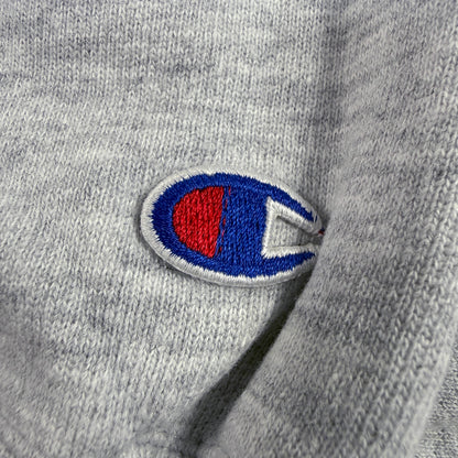 Cロゴ刺繍 寄り
