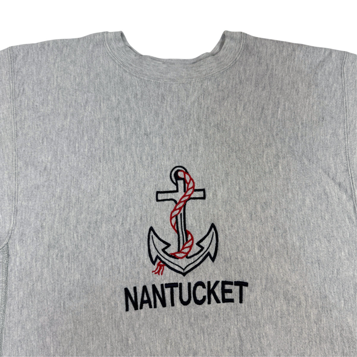胸の錨と NANTUCKET の刺繍 上半身