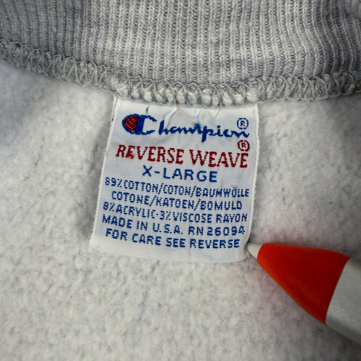 Champion REVERSE WEAVE 刺繍タグ X-LARGE コットン89% アクリル8% レーヨン3% MADE IN U.S.A. RN 26094