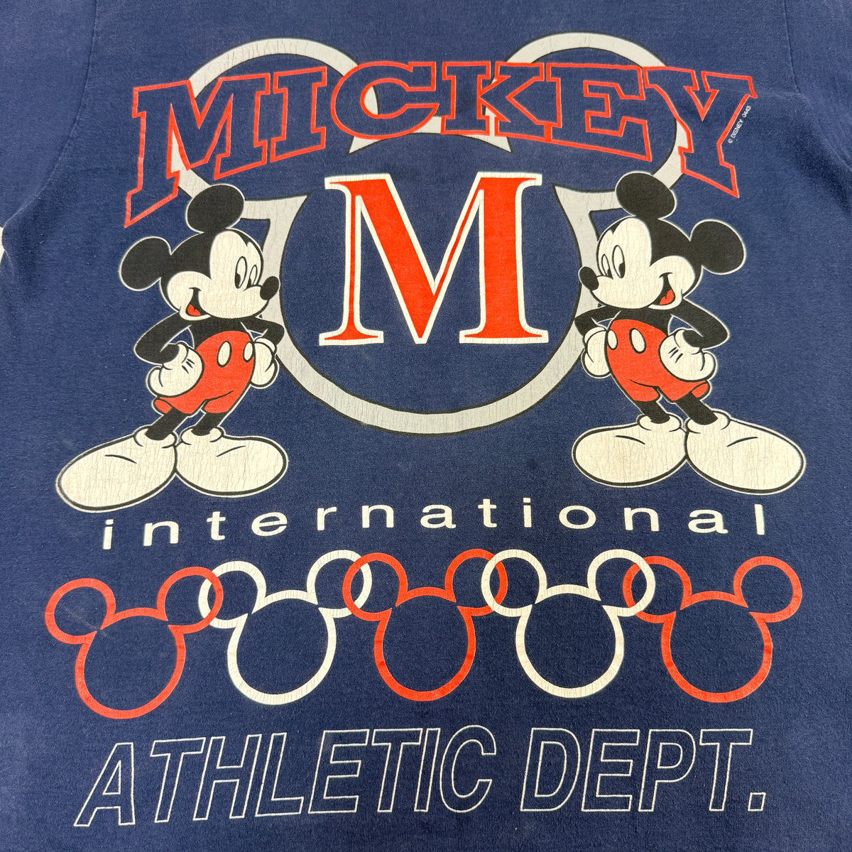 90's MICKEY UNLIMITED ATHLETIC DEPT. ミッキーマウス Tシャツ プリント寄り