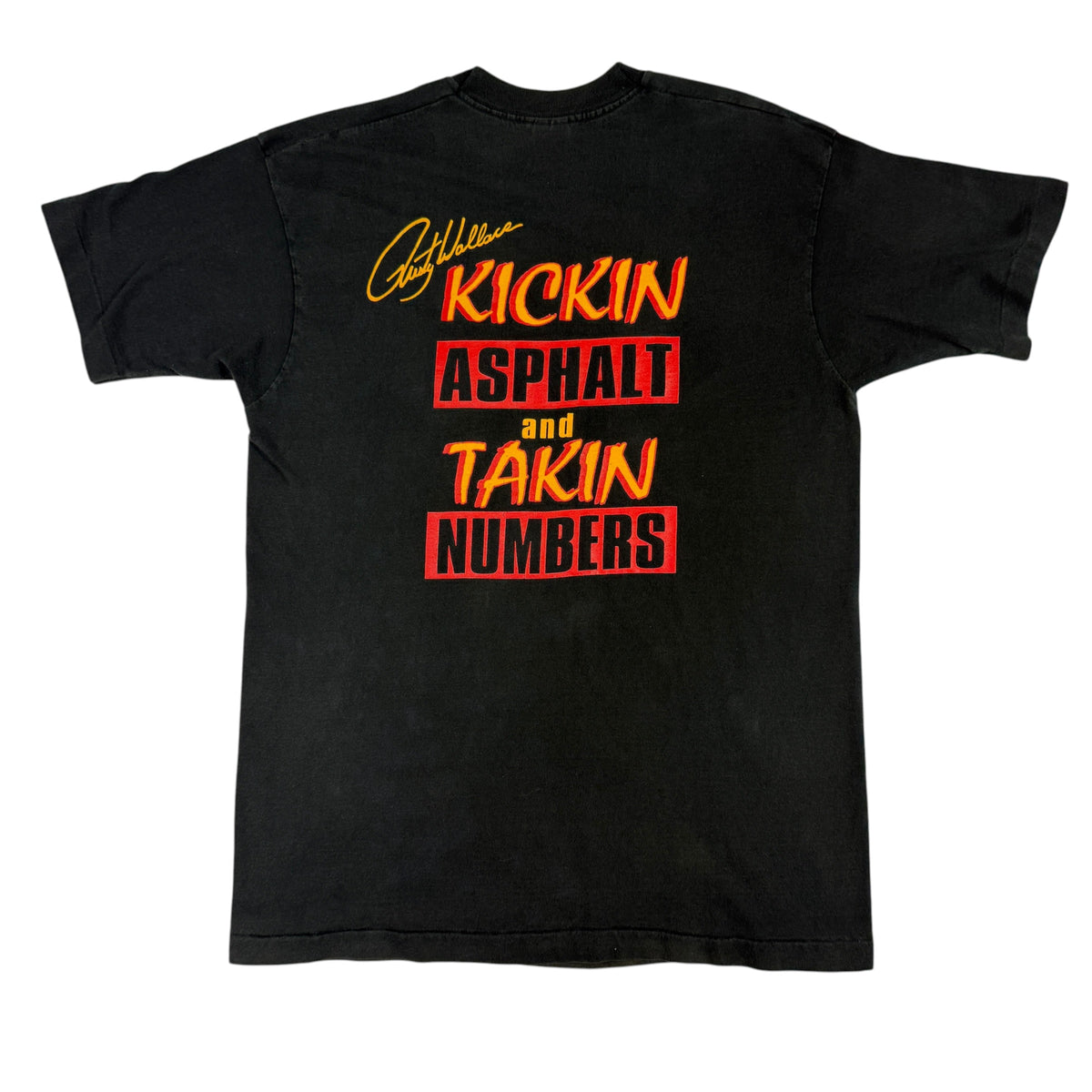 同Tシャツ 背面全体 KICKIN ASPHALT and TAKIN NUMBERS プリント
