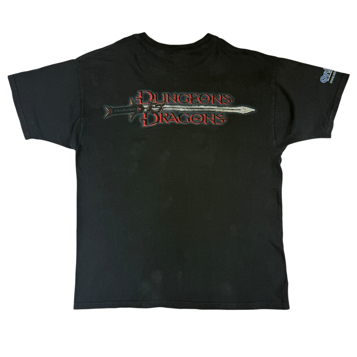 00's Dungeons & Dragons Tシャツ XL 背面全体 DUNGEONS & DRAGONSロゴと剣