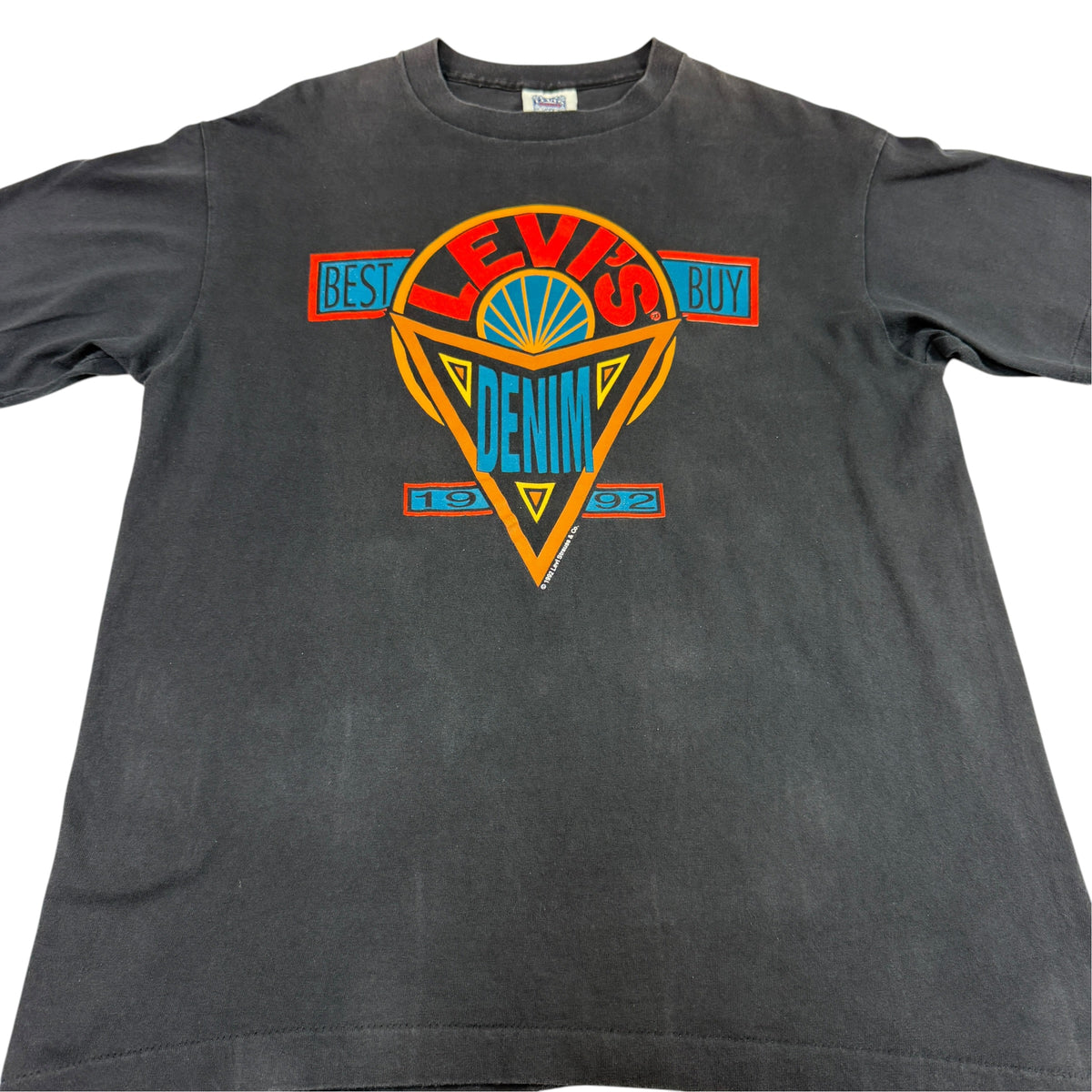 同Tシャツ 正面全体(別カット)