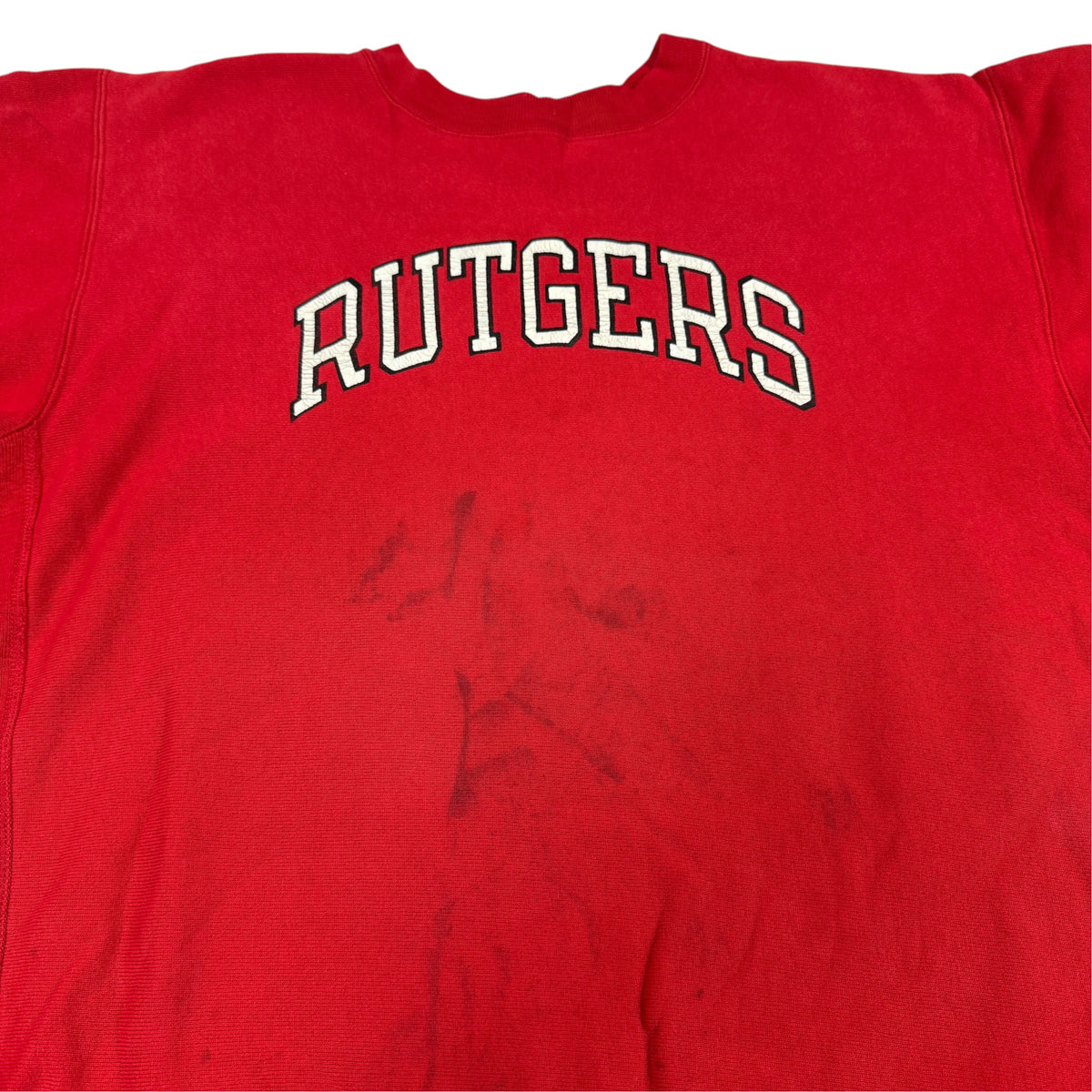 Champion リバースウィーブ RUTGERS 胸のアーチプリントと前身頃のシミ（引き）