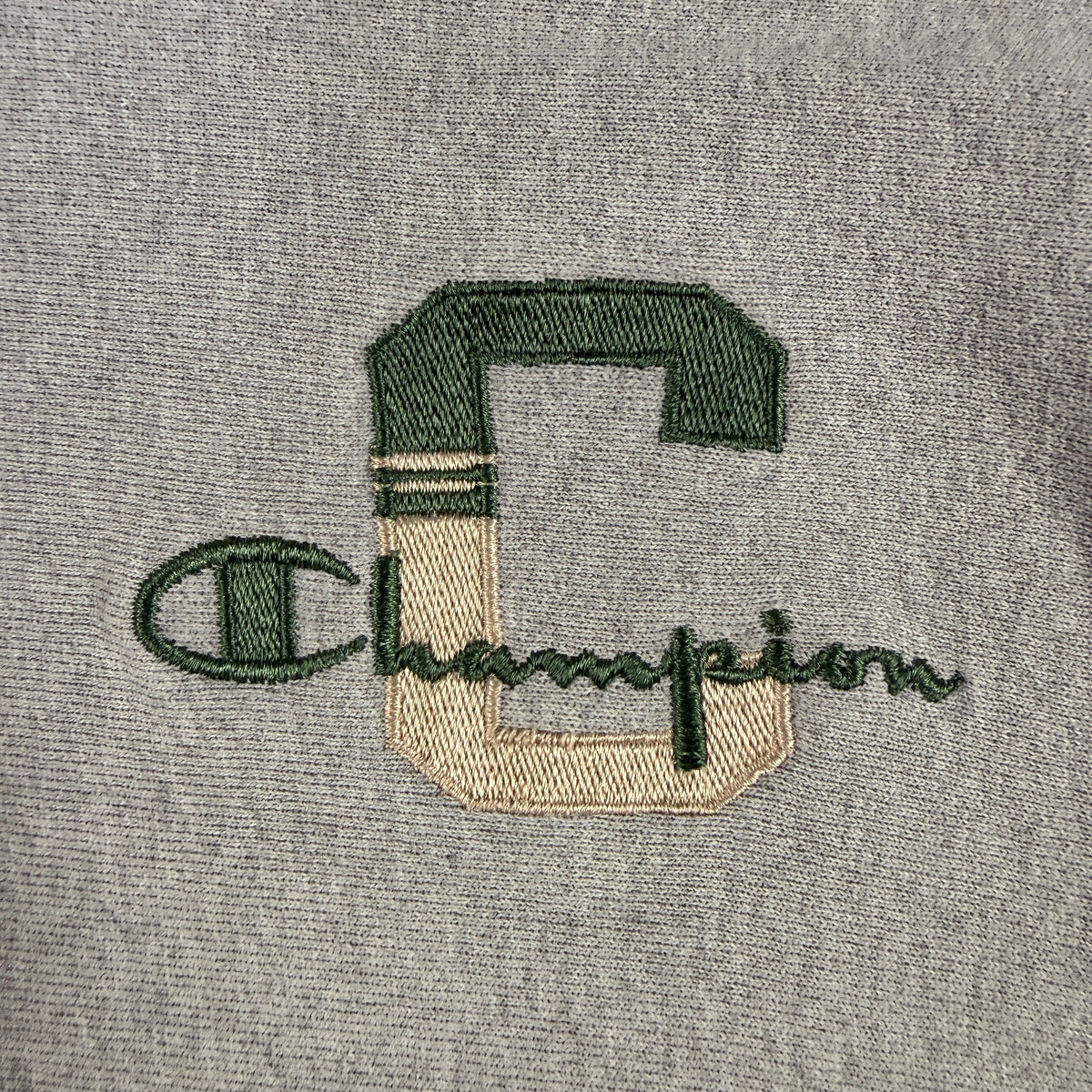 90's Champion リバースウィーブ グレー スウェット L 胸 C×Champion筆記体ロゴ刺繍 超寄り