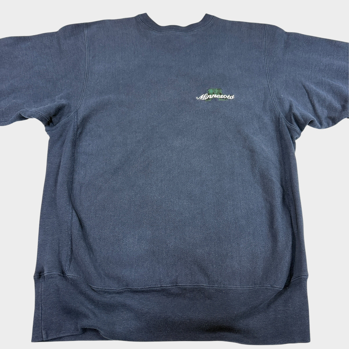 90's Champion リバースウィーブ Minnesota ブロックM チェック地アップリケ ネイビー スウェット XL 正面 平置き全体