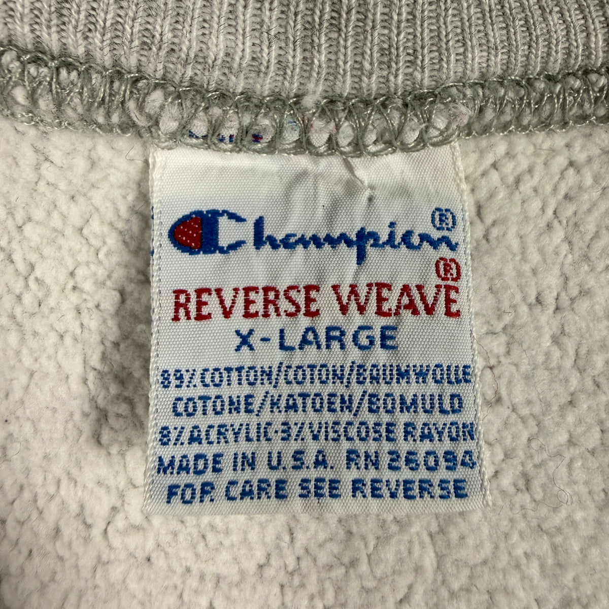 90's Champion リバースウィーブ ST. KATE'S グレー スウェット XL 刺繍タグ X-LARGE MADE IN U.S.A. RN 26094 寄り