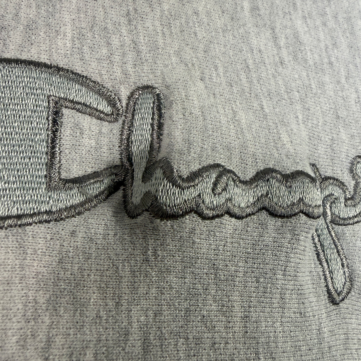90's Champion リバースウィーブ スクリプトロゴ グレー スウェット L 胸 刺繍の凸凸 超寄り