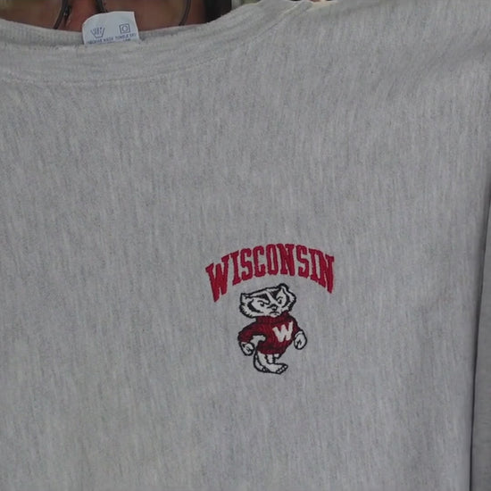 90's Champion リバースウィーブ Wisconsin バッキーバジャー刺繍 XXL 紹介ショート動画（AIナレーション）