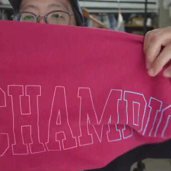 BOW WOWカスタム 両袖CHAMPIONプリント リバースウィーブ 紹介ショート動画（AIナレーション）